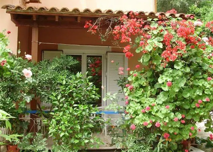 Fouxia And * Perama (Corfu)