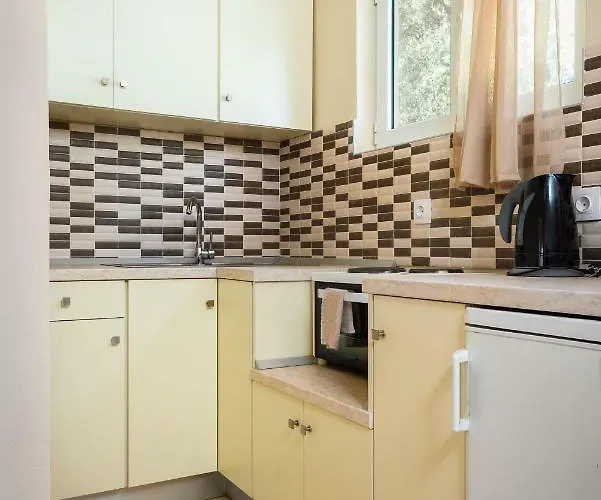 Fouxia And Apartmán *