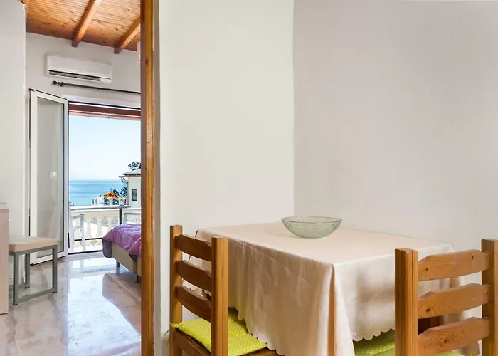 Apartmán Fouxia And *