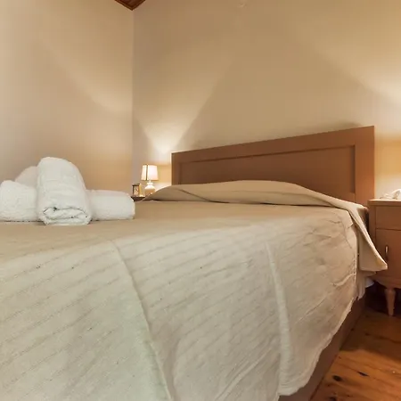 Fouxia And Apartment Perama (Corfu)