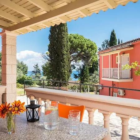 Fouxia And Apartment