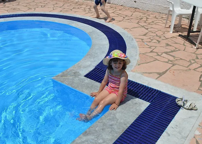 Fouxia And Apartmán