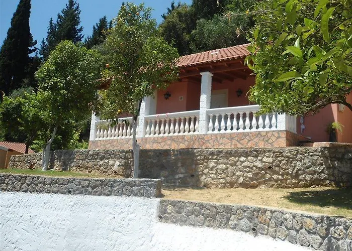 Fouxia And Apartmán Perama (Corfu)