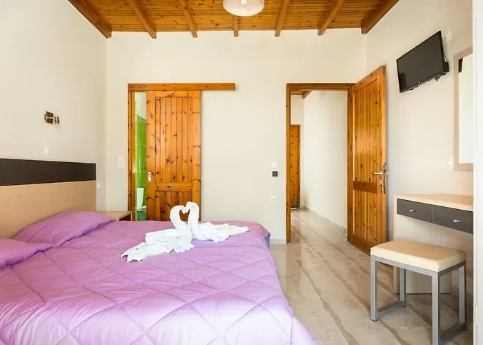 Fouxia And * Perama (Corfu)