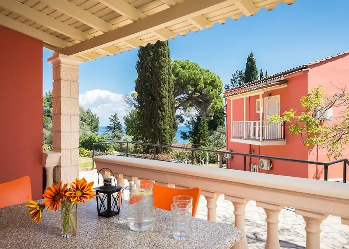 Fouxia And Lägenhet