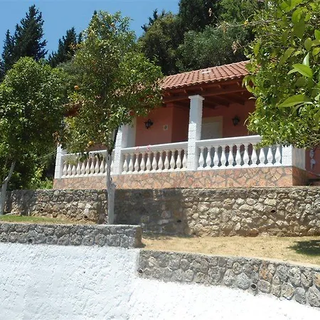 Fouxia And Lejlighed Perama (Corfu)