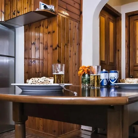 Fouxia And Lejlighed *